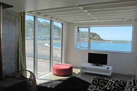 Photo of property in 72a Owhiro Bay Parade, Owhiro Bay, Wellington, 6023
