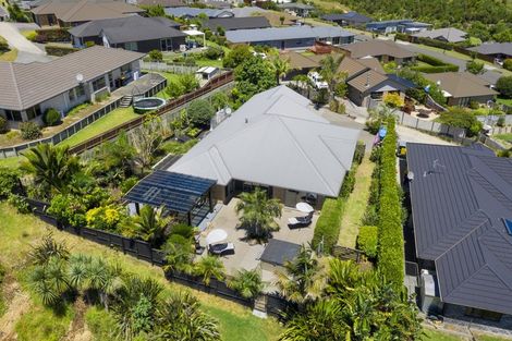 Photo of property in 37 Falcon Drive, Welcome Bay, Tauranga, 3112