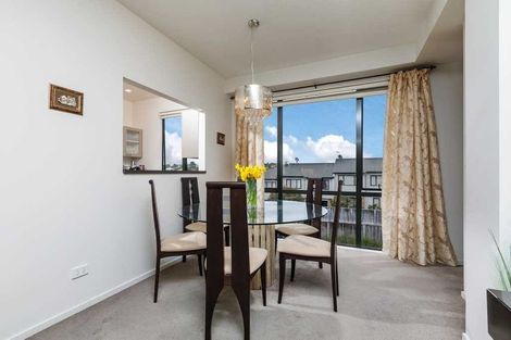 Photo of property in 40/22 Northcross Drive, Oteha, Auckland, 0632