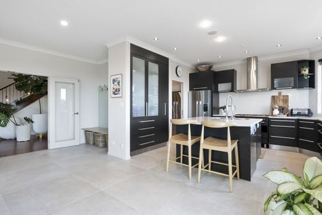 Photo of property in 64 Balboa Drive, Matakatia, Whangaparaoa, 0930