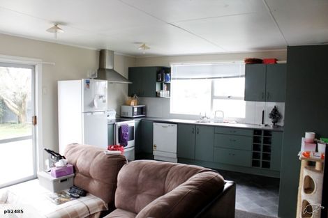 Photo of property in 7 Tawari Street, Inglewood, 4330