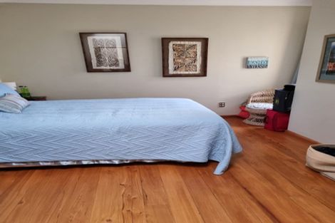 Photo of property in Chatsworth Flats, 7/23 Pirie Street, Mount Victoria, Wellington, 6011