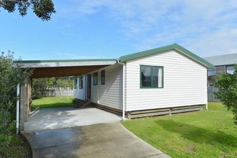 Photo of property in 5 Taotahi Walk, Ruakaka, 0116