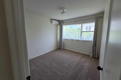 Photo of property in 48 Reeves Road, Pakuranga, Auckland, 2010