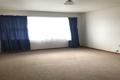 Photo of property in 12 Solway Avenue, Ilam, Christchurch, 8041