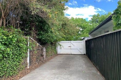 Photo of property in 294 Memorial Avenue, Burnside, Christchurch, 8053