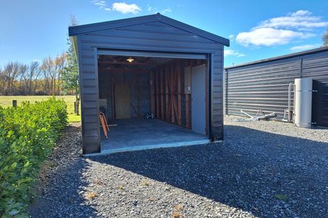 Photo of property in 100 Cole Street, Dannevirke, 4930