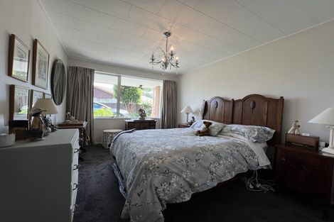 Photo of property in 2/17 Karen Lane, Beckenham, Christchurch, 8023