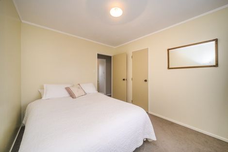 Photo of property in 28 Chatsworth Place, Highbury, Palmerston North, 4412