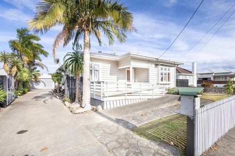 Photo of property in 27 Jervois Street, Dargaville, 0310