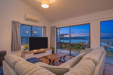 Photo of property in 9 Christa Court, Whitianga, 3510