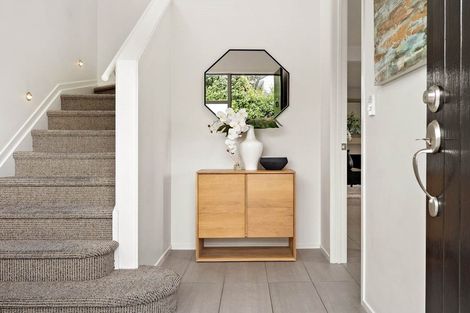 Photo of property in 27a Shackleton Road, Mount Eden, Auckland, 1024