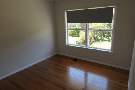 Photo of property in 2/34 Pupuke Road, Takapuna, Auckland, 0622