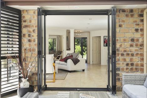 Photo of property in 240 Pine Valley Road, Dairy Flat, Silverdale, 0992