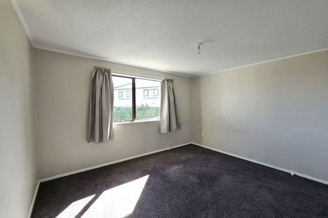 Photo of property in 34 Northumberland Street, Cannons Creek, Porirua, 5024