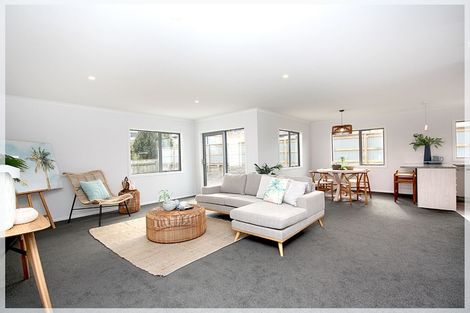 Photo of property in 9 Forbes Road, Foxton Beach, Foxton, 4815