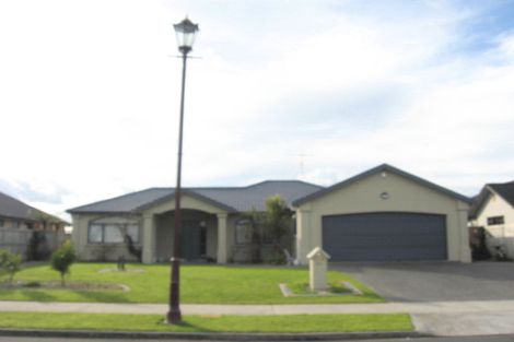 Photo of property in 27 Edenpark Drive, Rototuna North, Hamilton, 3210