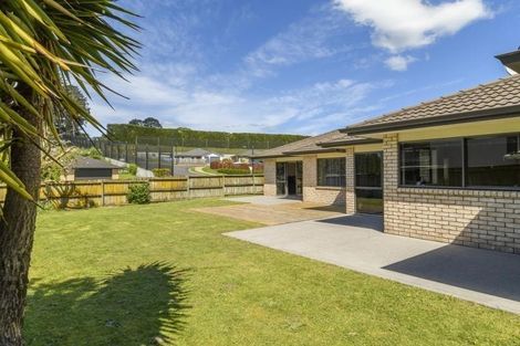 Photo of property in 75 Inverness Drive, Pyes Pa, Tauranga, 3112
