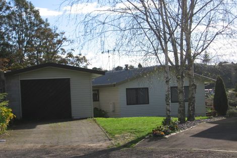 Photo of property in 140 Windermere Drive, Poike, Tauranga, 3112