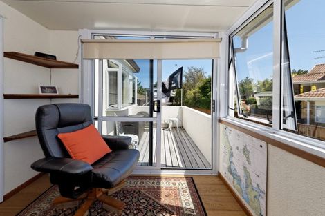 Photo of property in 1/62 Whiting Grove, West Harbour, Auckland, 0618