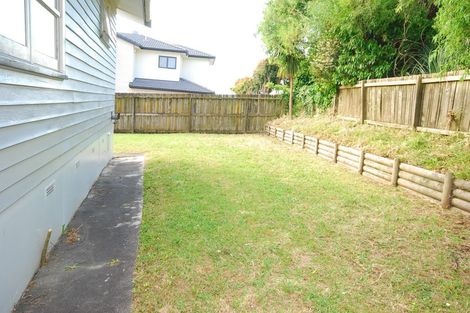 Photo of property in 1/10 Oriana Avenue, Lynfield, Auckland, 1042
