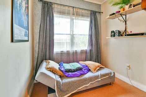 Photo of property in 131 Sykes Road, Weymouth, Auckland, 2103
