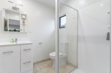 Photo of property in 1/35 Golfland Drive, Golflands, Auckland, 2013