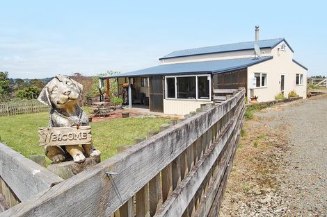 Photo of property in Gibbons Road, Kaiwaka, 0573
