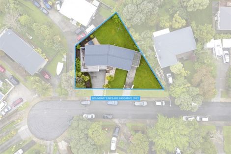 Photo of property in 5 Arahia Street, Northcote, Auckland, 0627