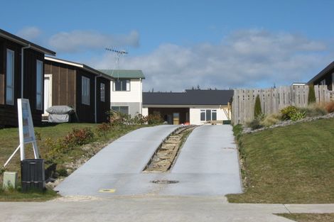 Photo of property in 55 Parekaawa Drive, Motuoapa, 3382
