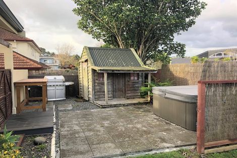 Photo of property in 3 Idris Court, The Gardens, Auckland, 2105