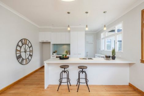 Photo of property in 74 Ihaka Street, Hokowhitu, Palmerston North, 4410