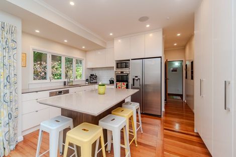 Photo of property in 25 Nicholson Road, Khandallah, Wellington, 6035
