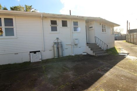 Photo of property in 27 Wharf Road, Te Atatu Peninsula, Auckland, 0610
