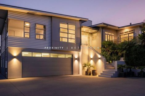 Photo of property in 19 Valley Grove Way, Bethlehem, Tauranga, 3110