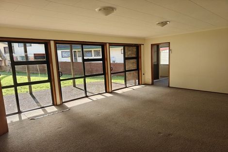 Photo of property in 58 Marywil Crescent, Hillcrest, Auckland, 0627