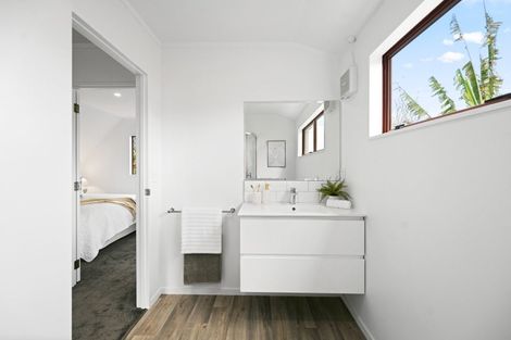 Photo of property in 137 Seddon Road, Frankton, Hamilton, 3204