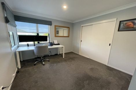 Photo of property in 74 Abilene Crescent, Churton Park, Wellington, 6037