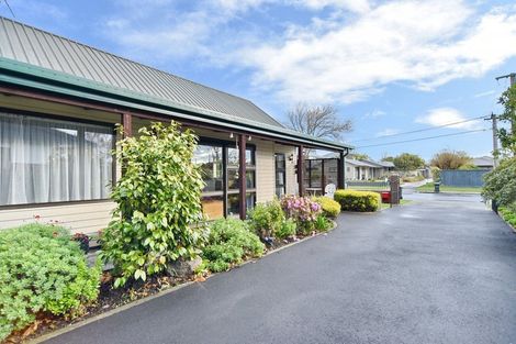 Photo of property in 46 Bishopsworth Street, Hillsborough, Christchurch, 8022