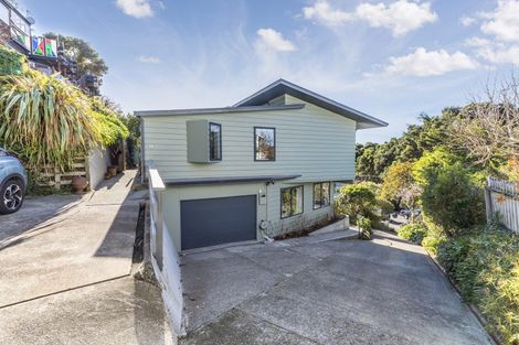 Photo of property in 74 Falkirk Avenue, Seatoun, Wellington, 6022
