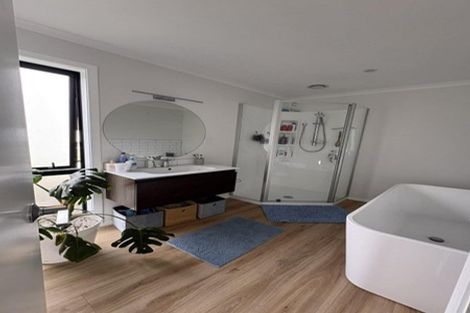 Photo of property in 7 Desert Gold Lane, Wallaceville, Upper Hutt, 5018