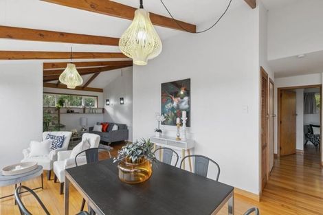 Photo of property in 89 Black Rock Road, Newlands, Wellington, 6037