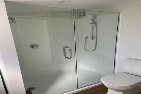 Photo of property in 2 Glenbervie Terrace, Thorndon, Wellington, 6011