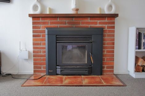 Photo of property in 25 Alexandra Street, Marton, 4710