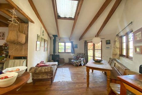 Photo of property in 678 Abel Tasman Drive, Clifton, Takaka, 7183