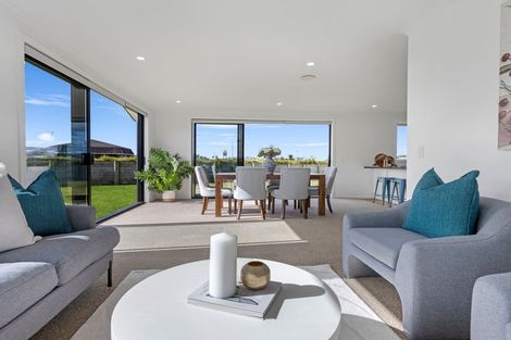 Photo of property in 15 Jersey Place, Bell Block, New Plymouth, 4312