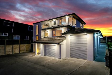 Photo of property in 10 Scott Street, Moturoa, New Plymouth, 4310