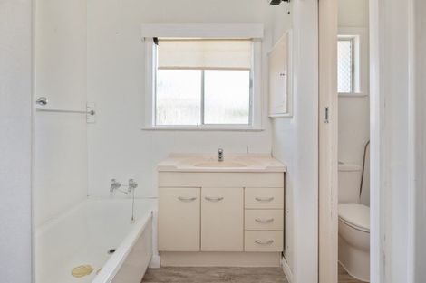 Photo of property in 4 Waipuna Street, Mayfield, Blenheim, 7201