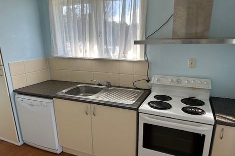 Photo of property in 9 Winifred Avenue, Bayview, Auckland, 0629