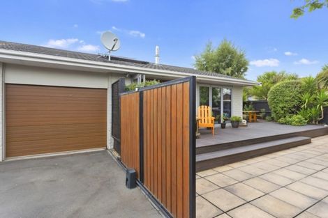 Photo of property in 21d Bush Street, Rangiora, 7400